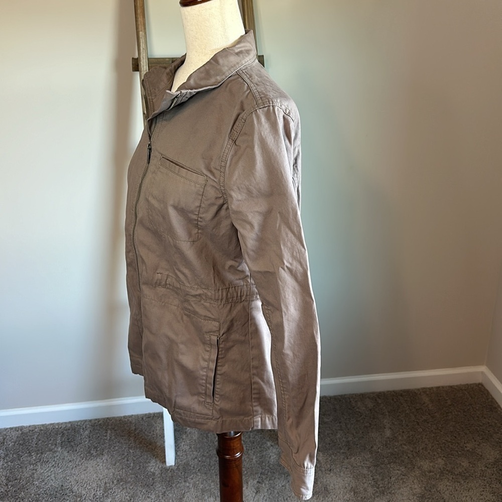 Ann Taylor LOFT Utility Jacket Size Medium with Interior Drawstring in GUC - Picture 16 of 17